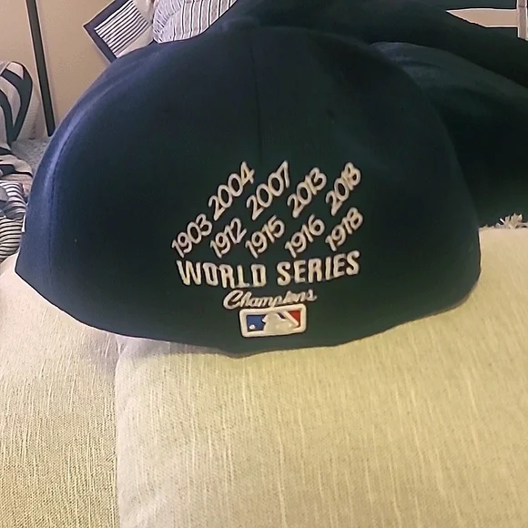 Boston Red Sox New Era Baseball Cap, Color - blue, Size - 7 ⅜, Brand New! - Picture 3 of 4